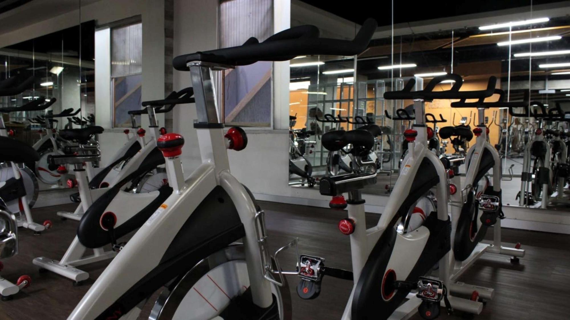 Grand Cantalagua Hotel Morelia, BW Signature Collection Экстерьер фото Indoor cycling bikes