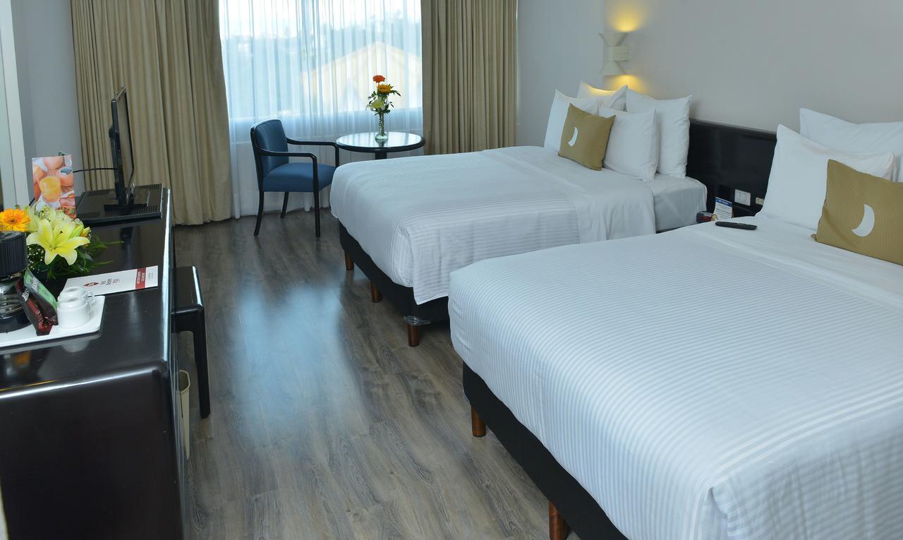 Grand Cantalagua Hotel Morelia, BW Signature Collection Экстерьер фото Deluxe Room